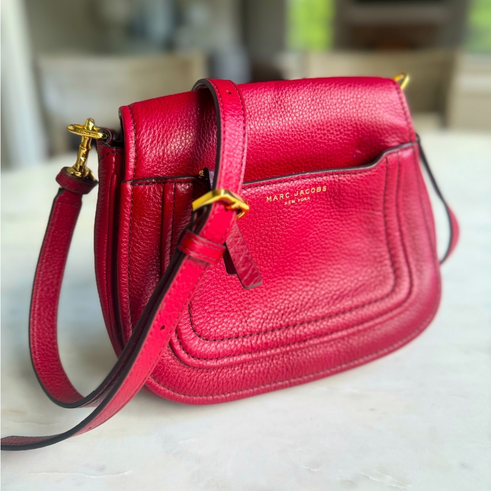 Marc Jacob’s Candy Apple Red Leather Crossbody